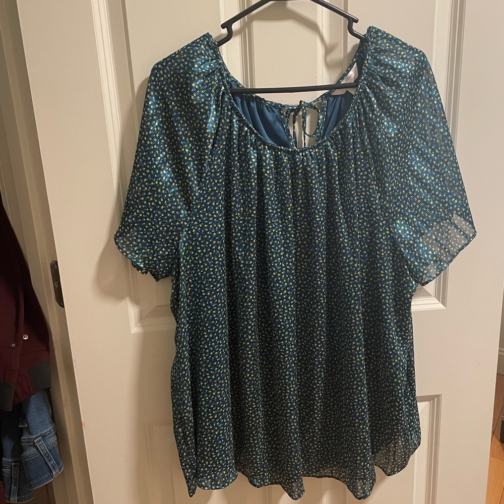 Plus size floral blouse